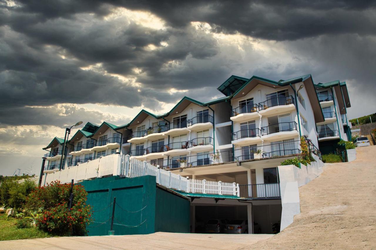 Moon Plains Luxury Apartments Nuwara Eliya Exteriör bild
